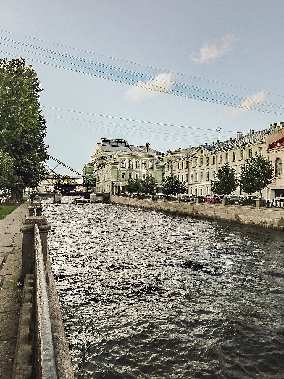 Петербург без гонки по музеям: прогулка по Коломне на один свободный день